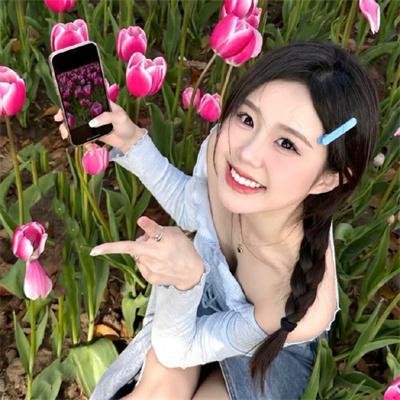 想被拥抱的12个女人